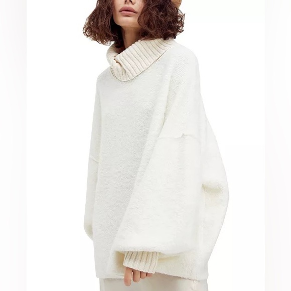 Free People Milo Pullover Turtleneck in White - Picture 1 of 7